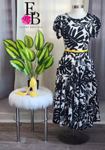 Cargar imagen en el visor de la galería, Mya Maxi Floral Dress
