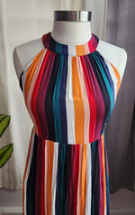 Cargar imagen en el visor de la galería, Stripe Maxi Dress
