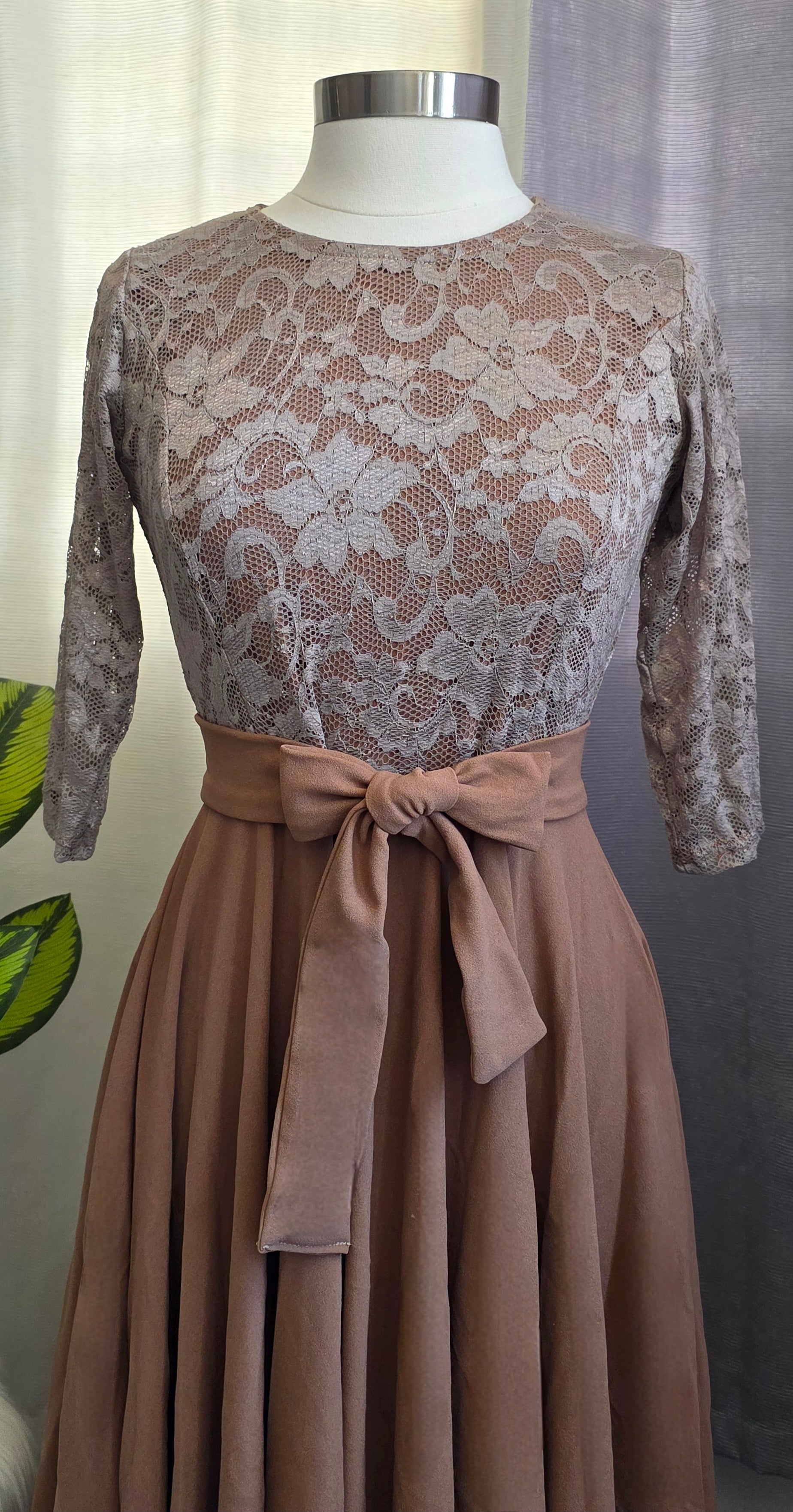 Encaje Maxi Dress Brown