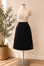 Cargar imagen en el visor de la galería, Black Chic Skirt
