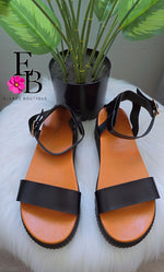 Cargar imagen en el visor de la galería, Black Sandals

