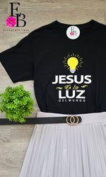 Cargar imagen en el visor de la galería, Jesus Es La Luz Tshirt
